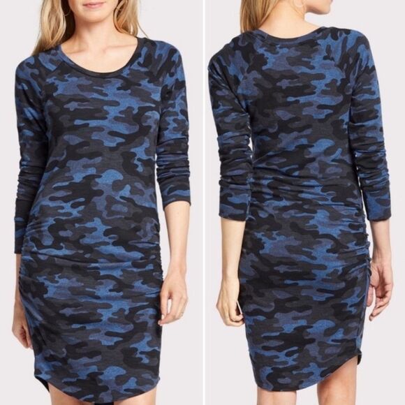 Sundry Side Ruched Sweatshirt Dress in Blue & Black Camo Sundry 2 | Size Medium - Picture 4 of 12